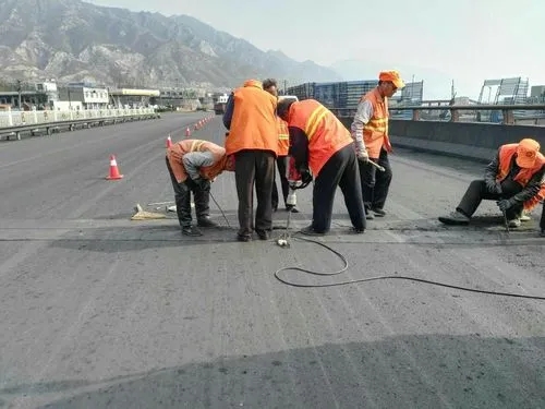 下城道路桥梁病害治理